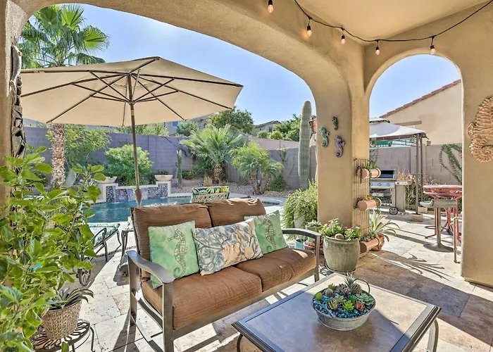 Holiday home Game Room, Serene Backyard! Luxe Goodyear *